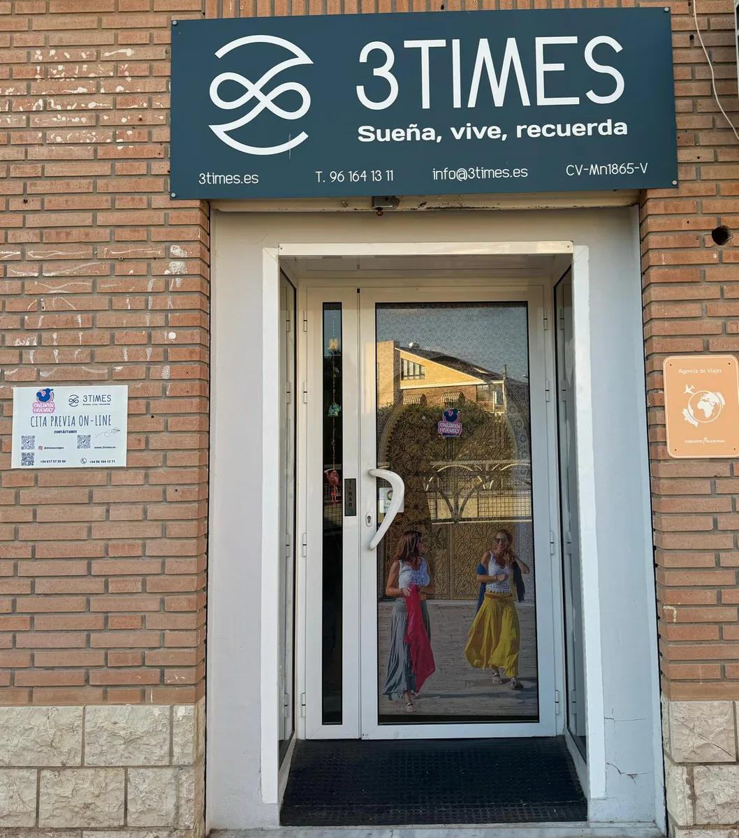 Foto de 3 Times