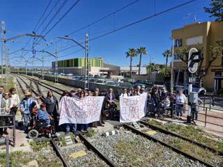 El Consell Jurídic Consultiu apoya a l’Eliana e insta a la Generalitat a estudiar la reapertura del paso de la estación