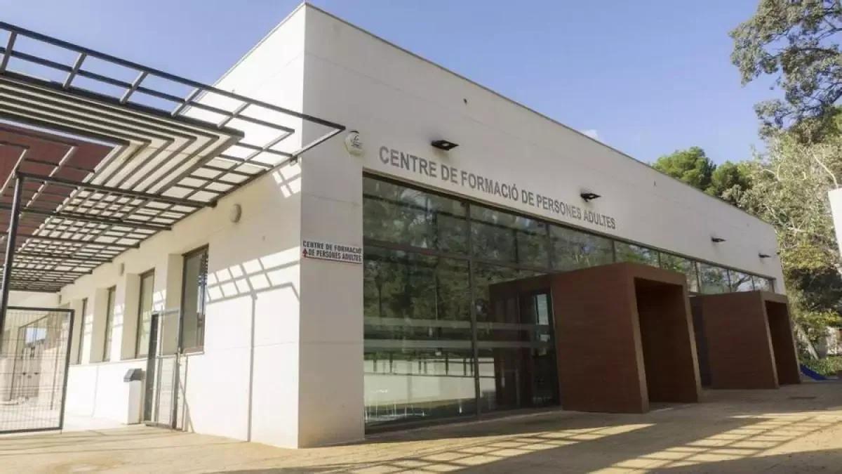 La Escuela de Personas Adultas abre matrícula para el curso 2026-2027 en septiembre